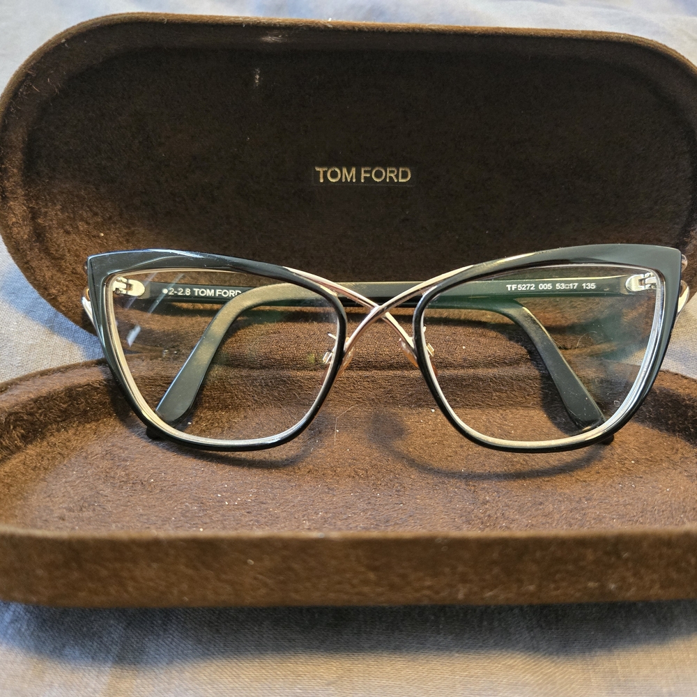 Tom Ford Black Cat-Eye Sunglasses